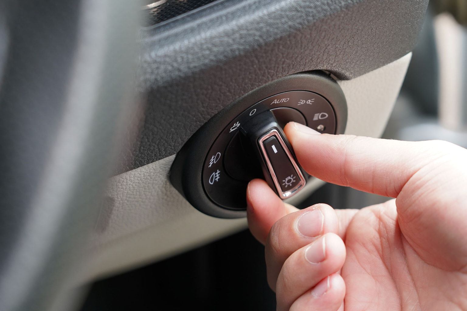 VW Transporter Auto Headlamp Switch With Module Upgrade & Fitting Kit