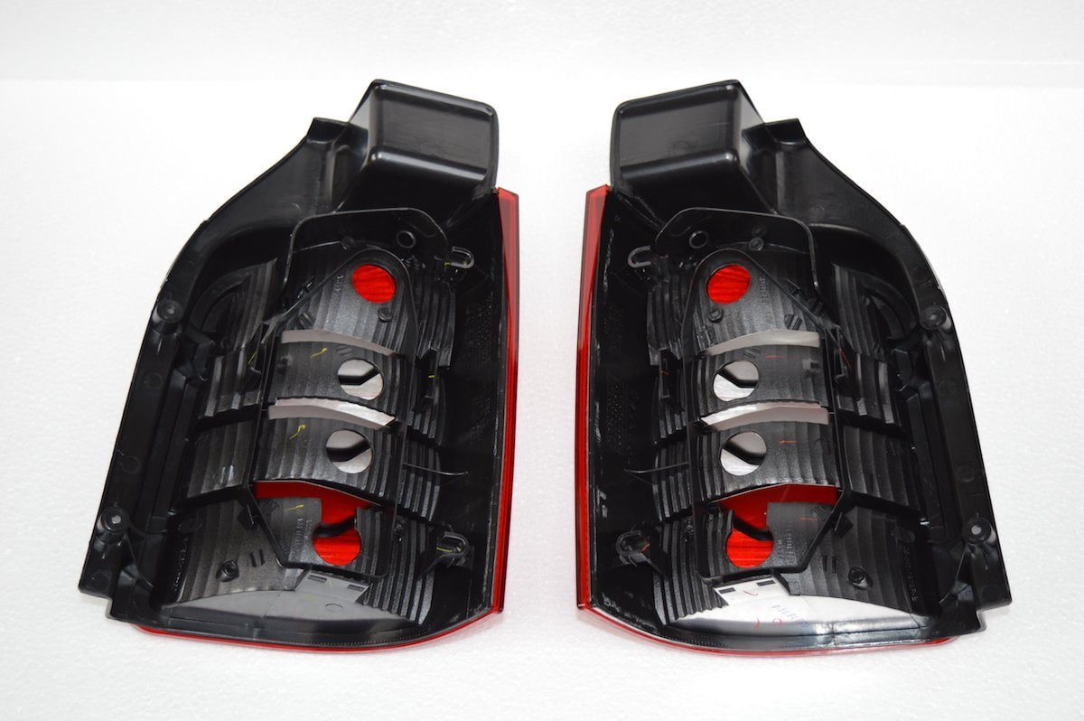 T5 Crystal Clear Rear Lights (Twin Door Model) 1978L:R (LL9032:33)