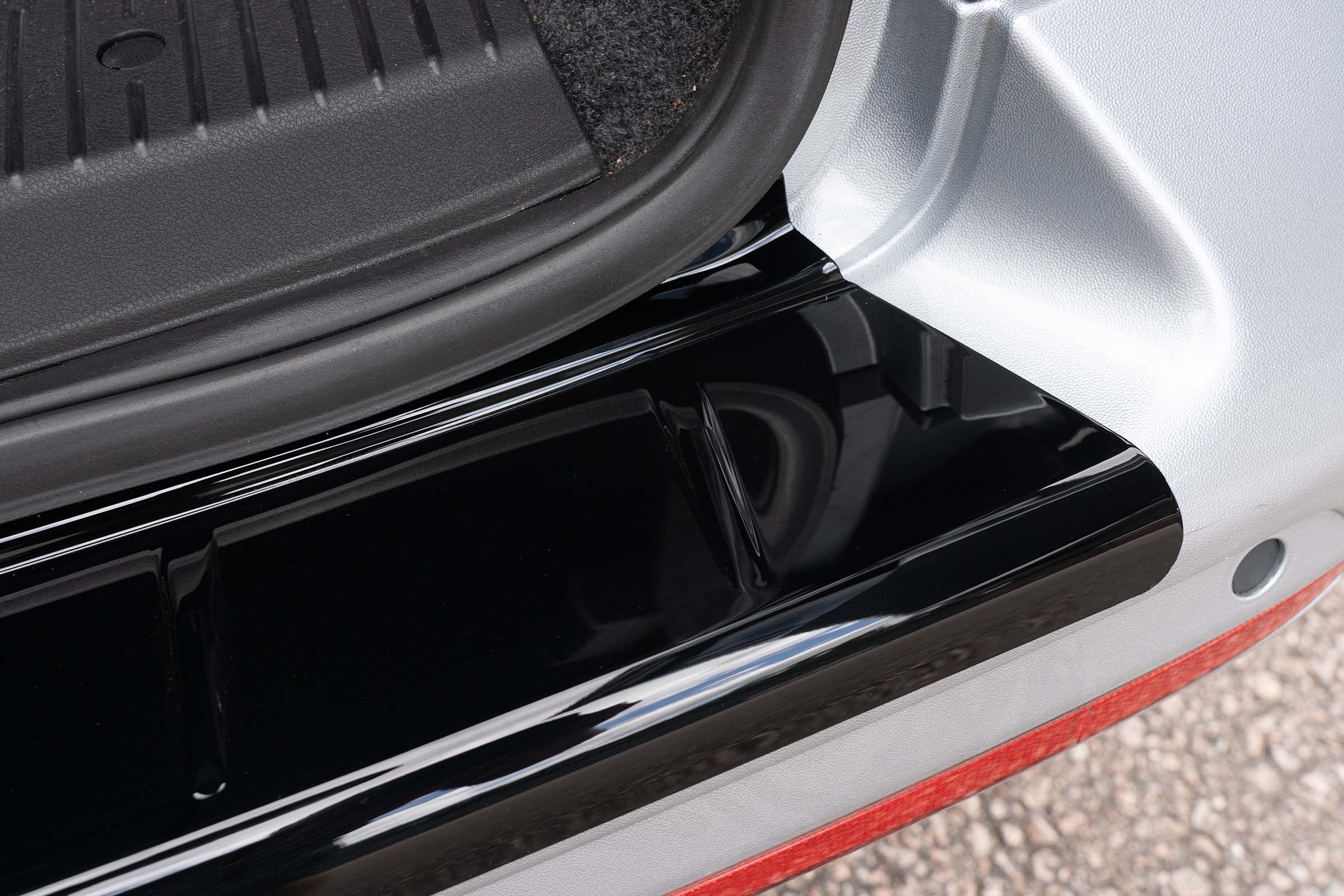 VW T6/T6.1 DUB Style Rear Bumper Protector - Twin Door - Image 3