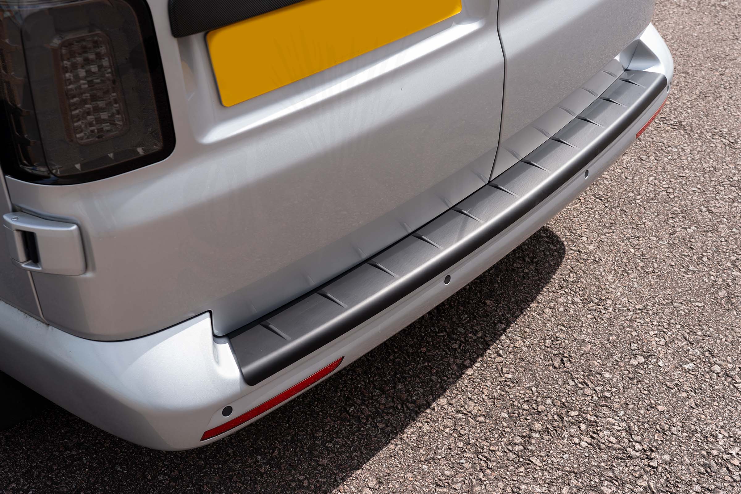 VW T6/T6.1 DUB Style Rear Bumper Protector - Twin Door - Image 4