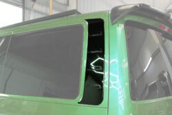 Alternative view of T5/T5.1 03-15 Swamper Style Rear Quarter Side Trims