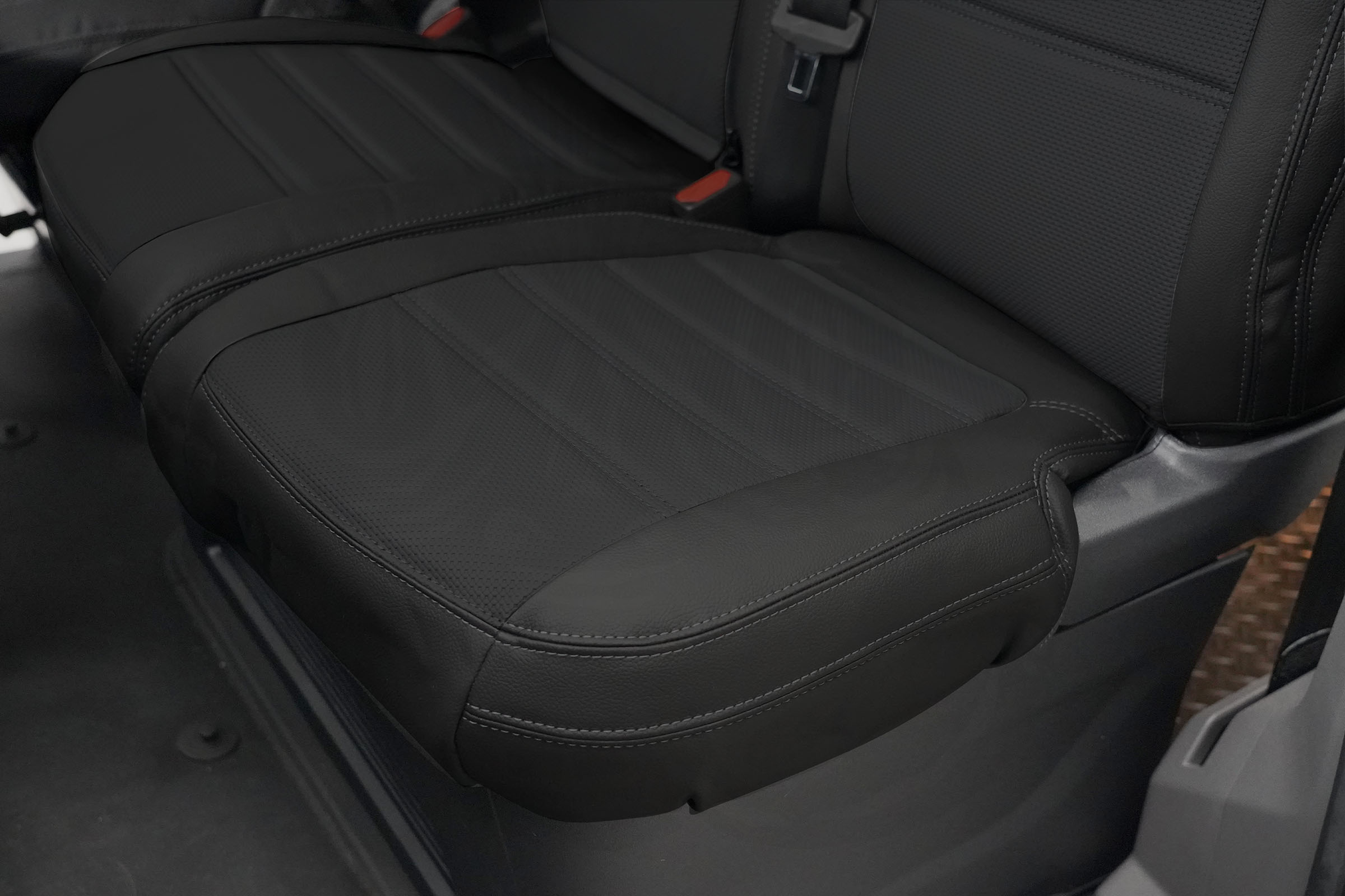 VW T7 Punched Leather Seat Covers - Black - Image 2